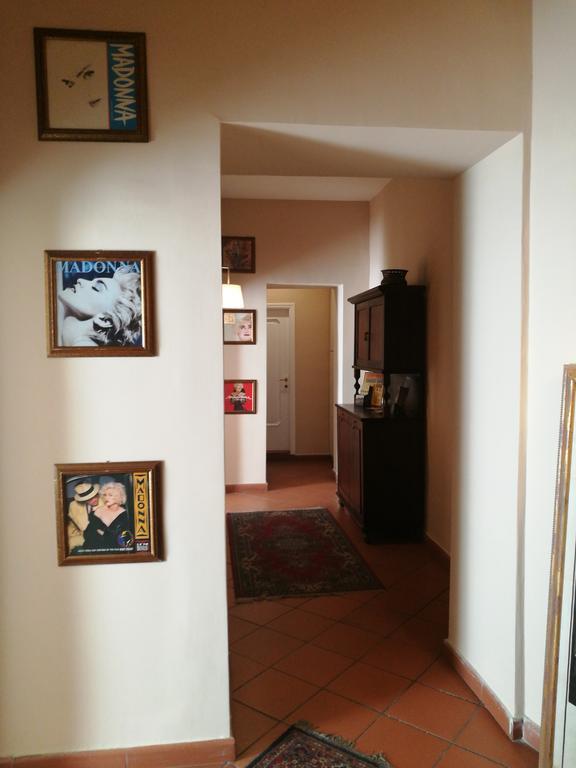 Bed Morelli 49 , Chiaia Napoli Bagian luar foto